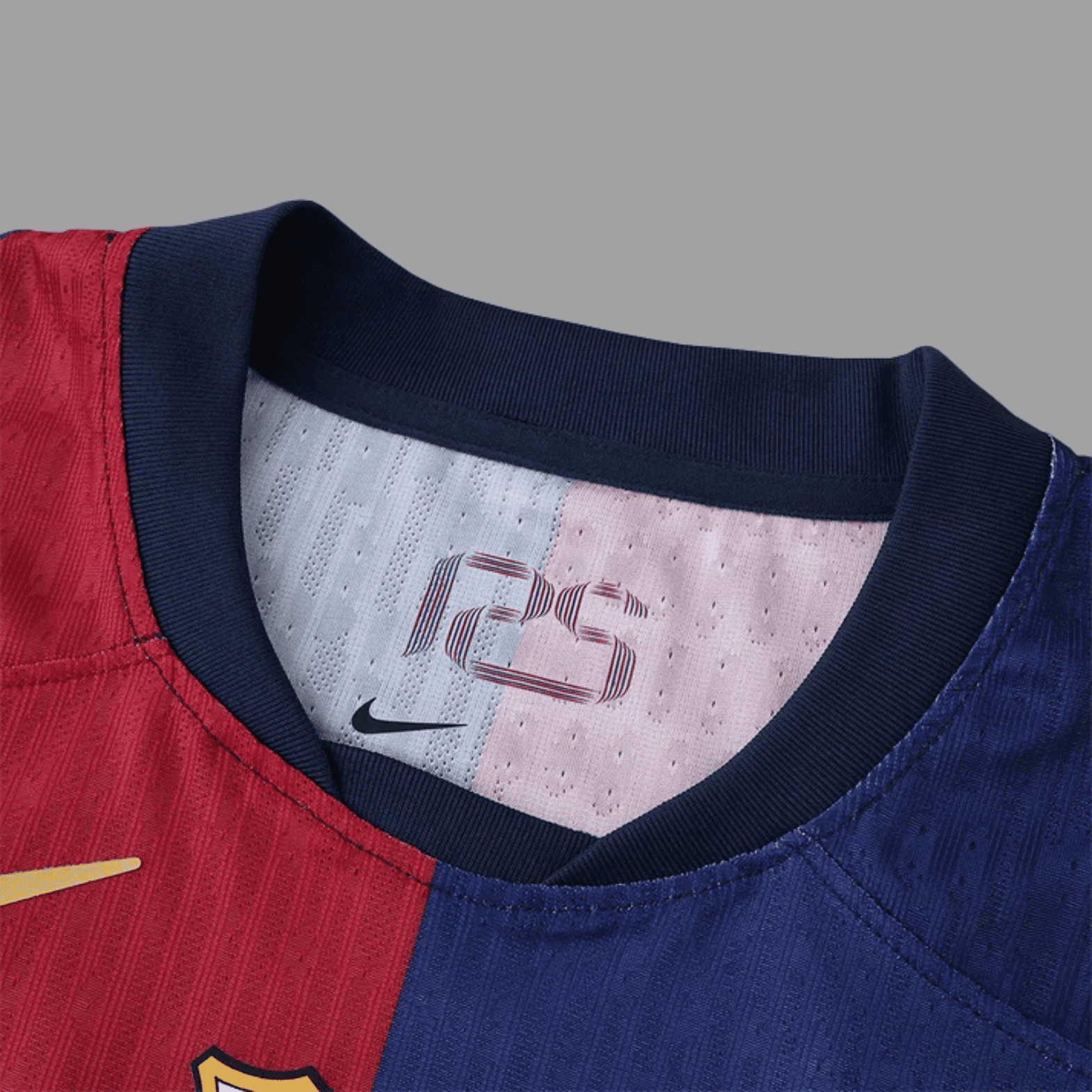 BARCELONA X TRAVIS SCOTT LOCAL 2024/2025