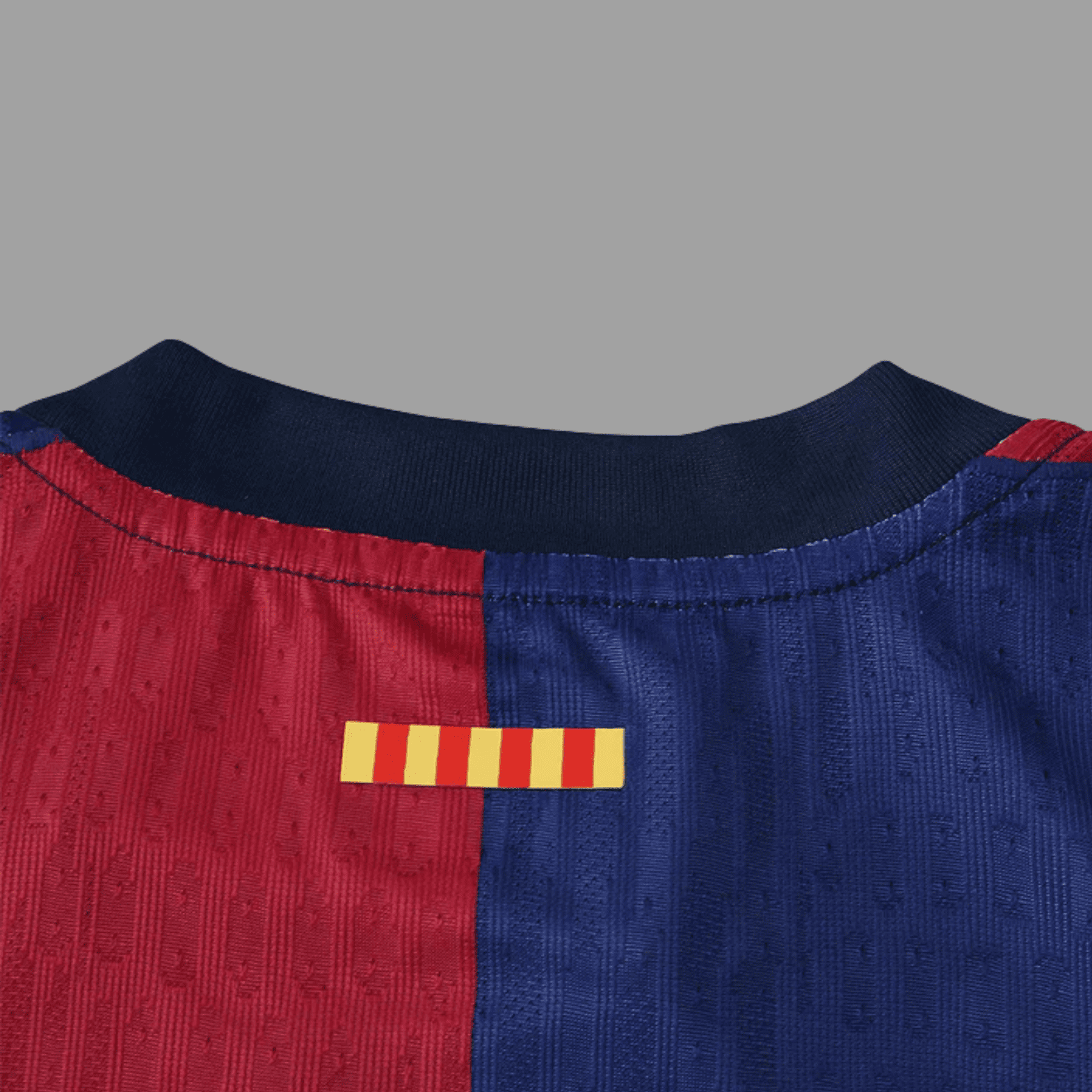 BARCELONA X TRAVIS SCOTT LOCAL 2024/2025