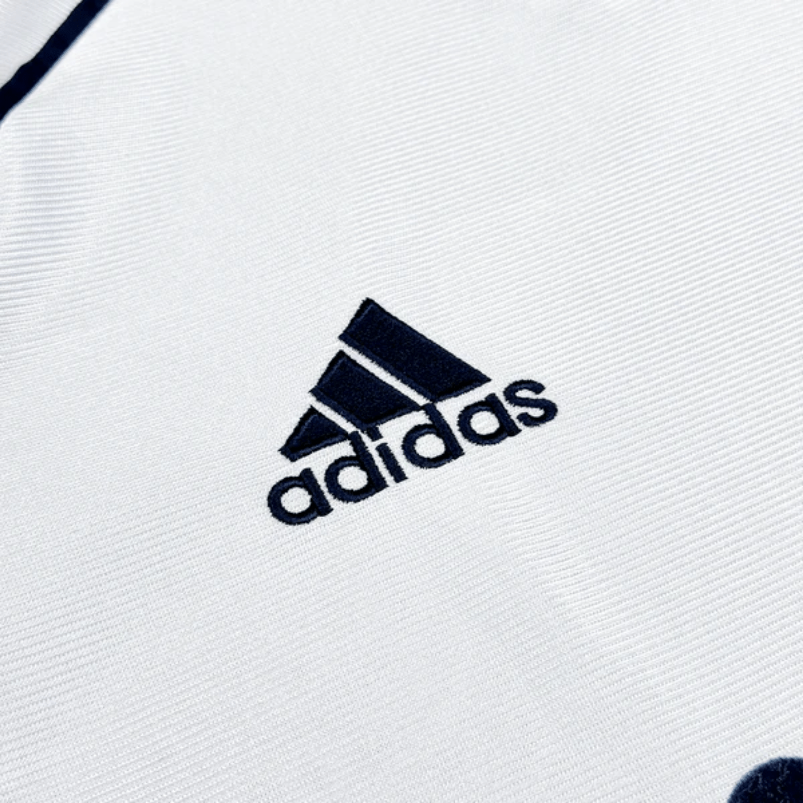 Uniforme Local Real Madrid 1999-2000