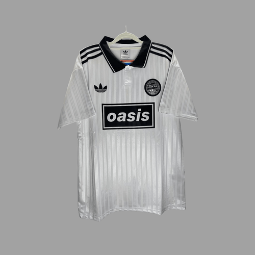 ADlDAS x Oasis Blanca